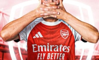 阿森纳斥巨资升级锋线，曼联错失两大神锋，冲击四冠之路开启