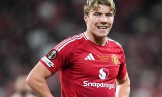 曼联又被拒绝了！曝维拉拒绝出售沃特金斯，8000万镑买杰克逊？