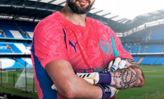 乔-哈特：多纳鲁马脚下技术出色，能胜任在曼城的工作