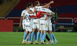 西甲焦点战：赫罗纳主场迎战马德里竞技——攻防博弈下的胜负天平与比分前瞻