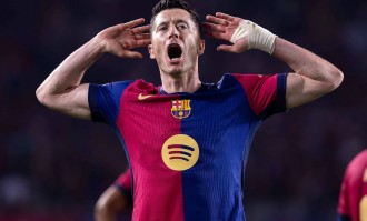 回归上场？巴萨锋线新老对话：莱万欲夺回主力，费兰用状态说话