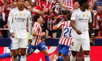 皇马11小时飞抵阿拉木图 出征欧冠备战