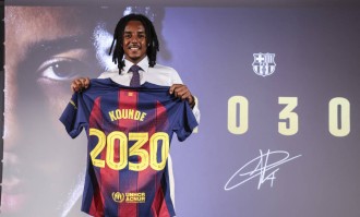 巴塞罗那对阵瓦伦西亚：为何约翰·克鲁伊夫体育场能打破西甲规定？