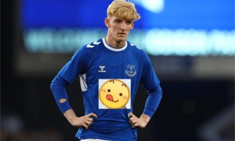 据报道，利物浦考虑签下德甲后卫，解约条款高达7400万英镑